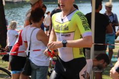 img_1555_43170298564_o
